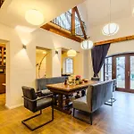 Four Bedroom Luxury By The With Infrasauna And Grill Willa
