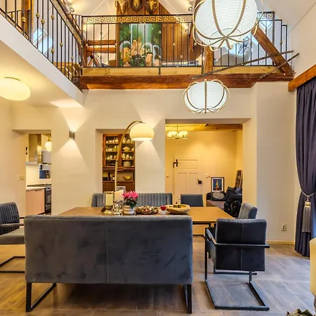 Four Bedroom Luxury By The With Infrasauna And Grill