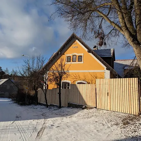 Four Bedroom Luxury By The With Infrasauna And Grill *